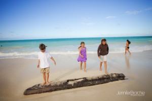 Children's photographer in oahu at the beach.