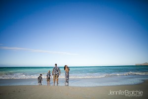 oahu hawaii family photography on vacation at the beach.