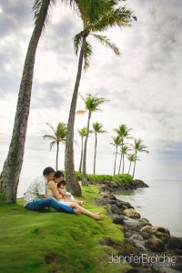 Morning family photoshoot at Kahala Beach.