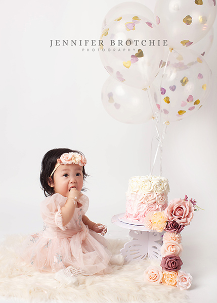 Redlands Cake Smash Shoot, Baby Birthday Studio Photoshoot